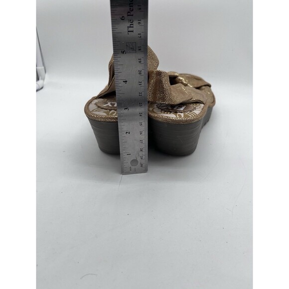 Fly London Yakin Wedge Sandals Gold Glitter Leather Peep Toe Shoes Size: 41 / 10 - Picture 3 of 9